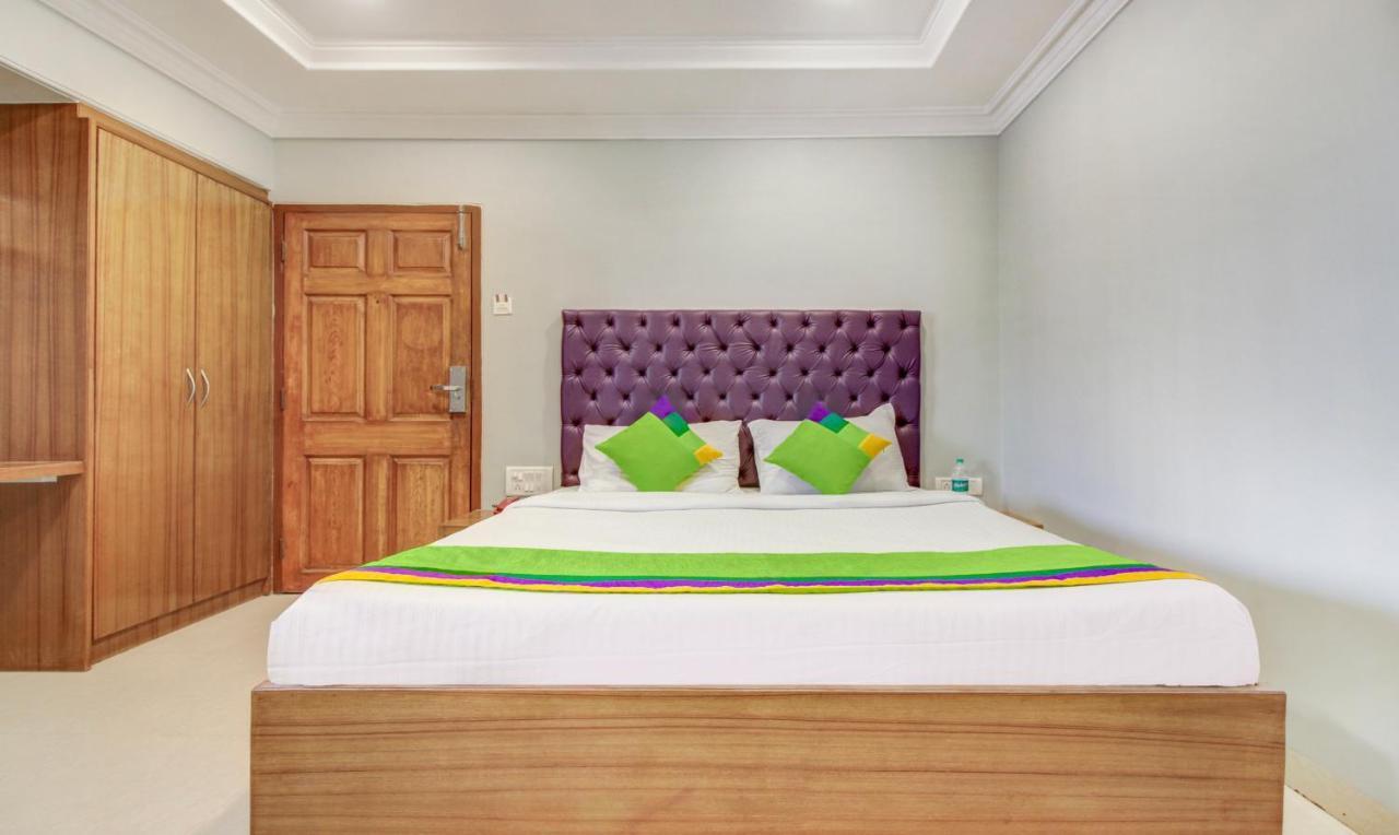 Hotel Treebo Cruz Royale Santacruz West Bombaj Exteriér fotografie