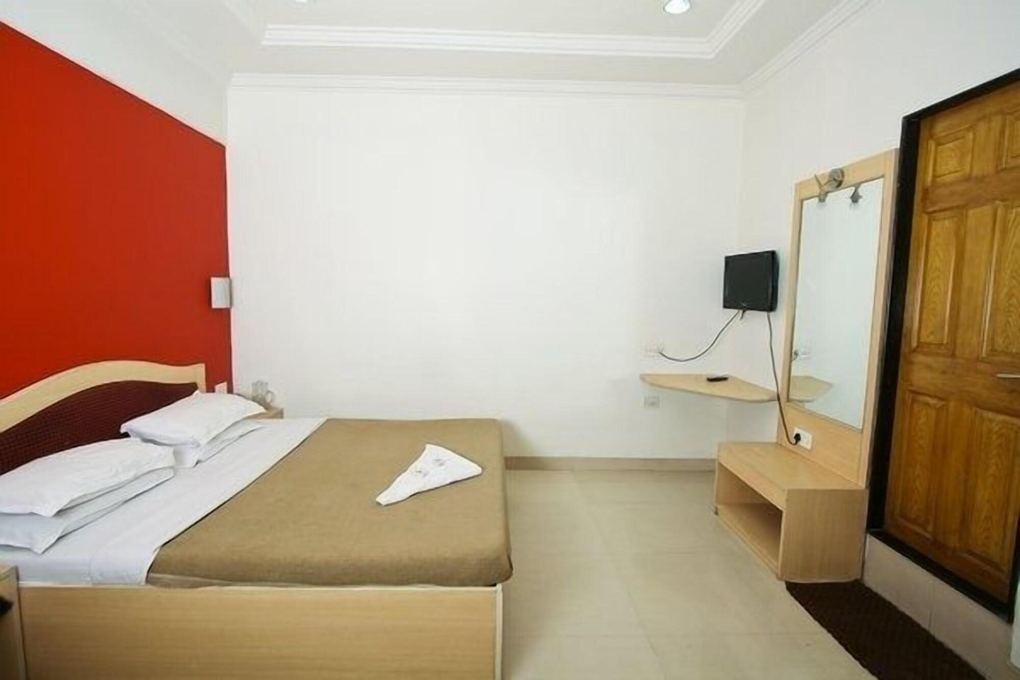 Hotel Treebo Cruz Royale Santacruz West Bombaj Exteriér fotografie